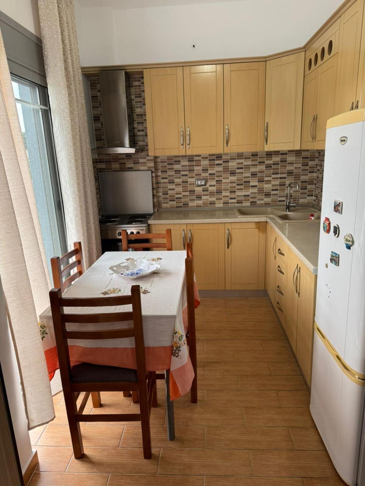 Vila Brilant Vlore Bagian luar foto